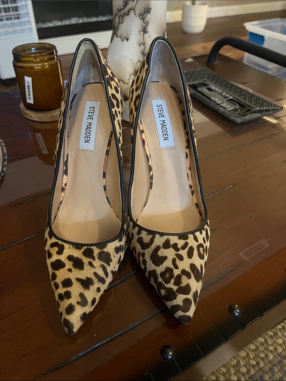 BRAND NEW ! , gorgeous Steve Madden Leopard Print Pointed-Toe Pumps - Tan/Brown